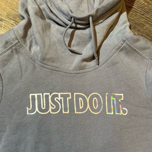 Nike hoodie - Picture 3 of 4